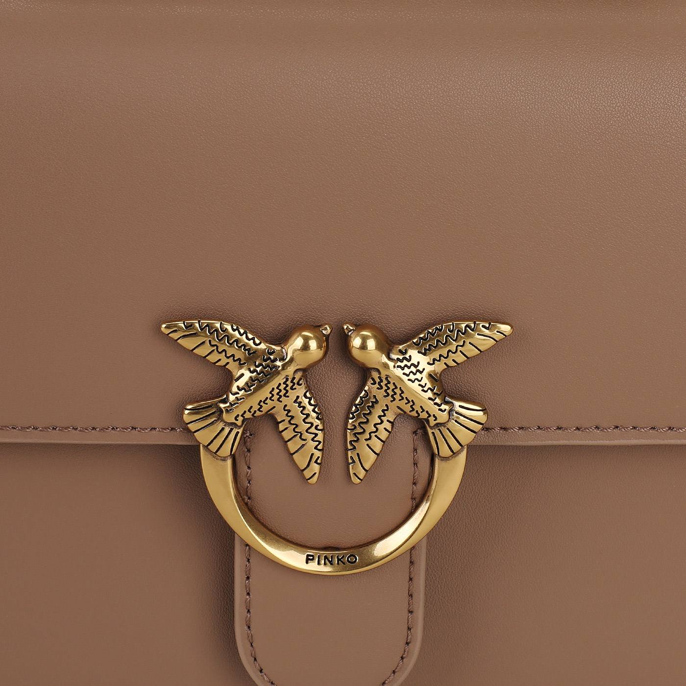 Кожаная сумка Pinko Love One