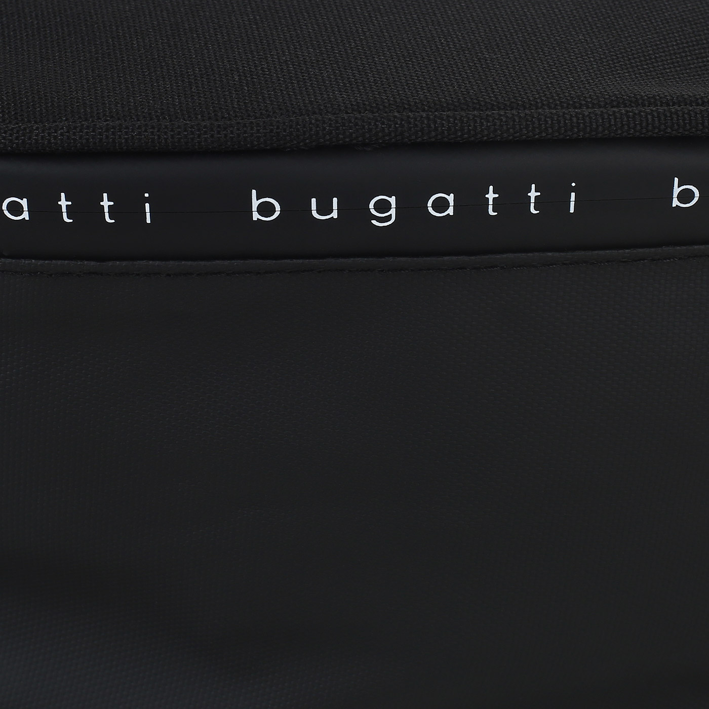 Сумка на пояс Bugatti Blanc Delight
