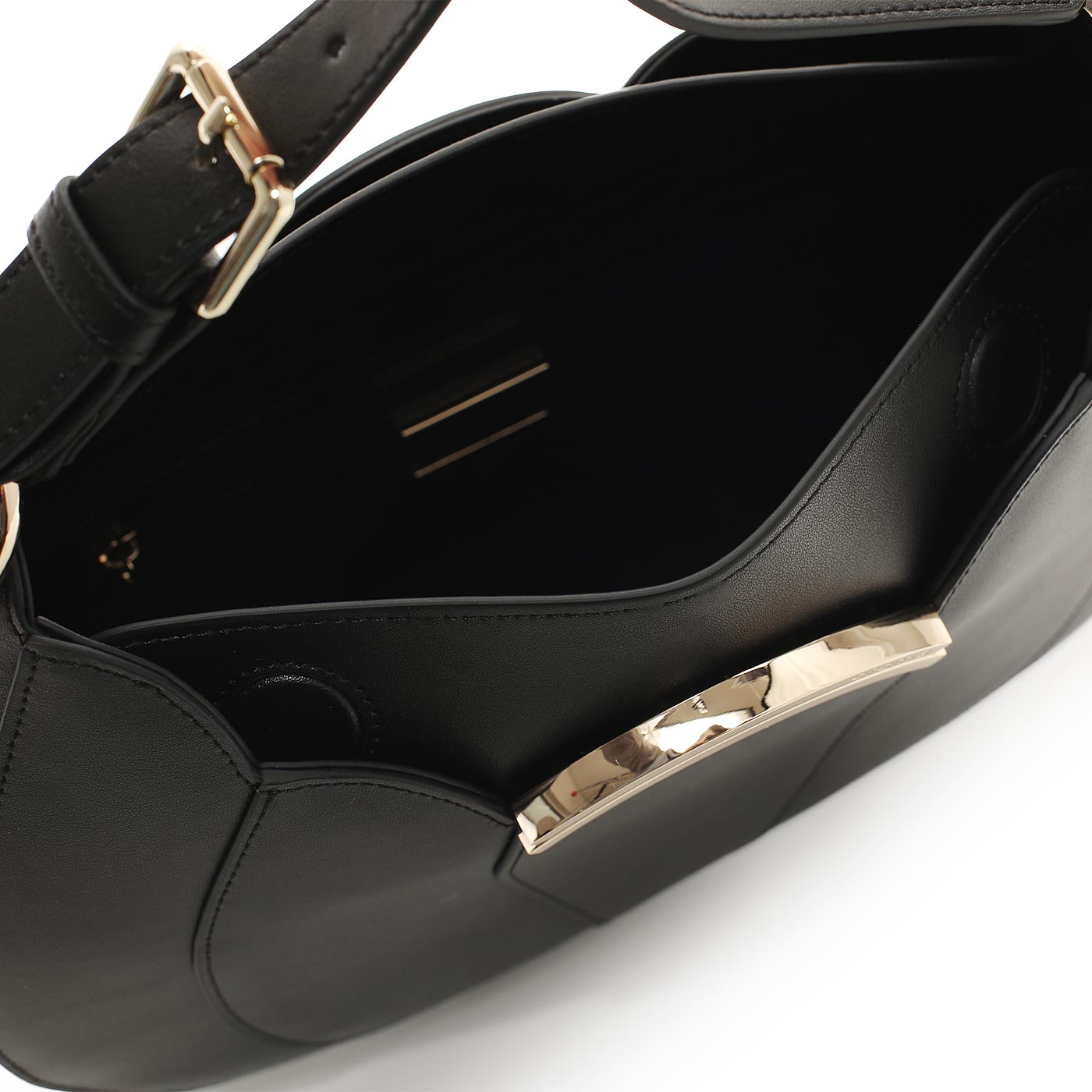 Кожаная сумка Cromia Melia