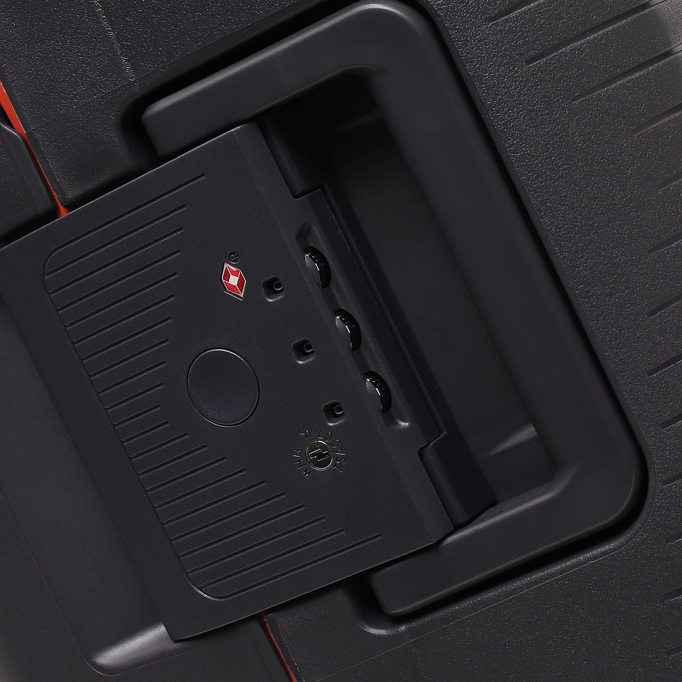 Чемодан средний M из полипропилена Eberhart Click