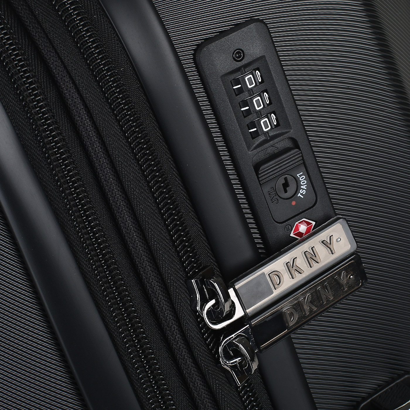 Чемодан средний M из ABS-пластика DKNY DKNY-445 Alchemy